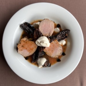 Polędwiczka wieprzowa w sosie z suszonych pomidorów