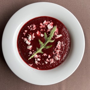 Krem z pieczonego buraka